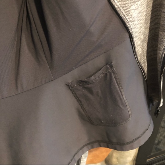 Lululemon Bust a Move Jacket - Picture 4 of 10